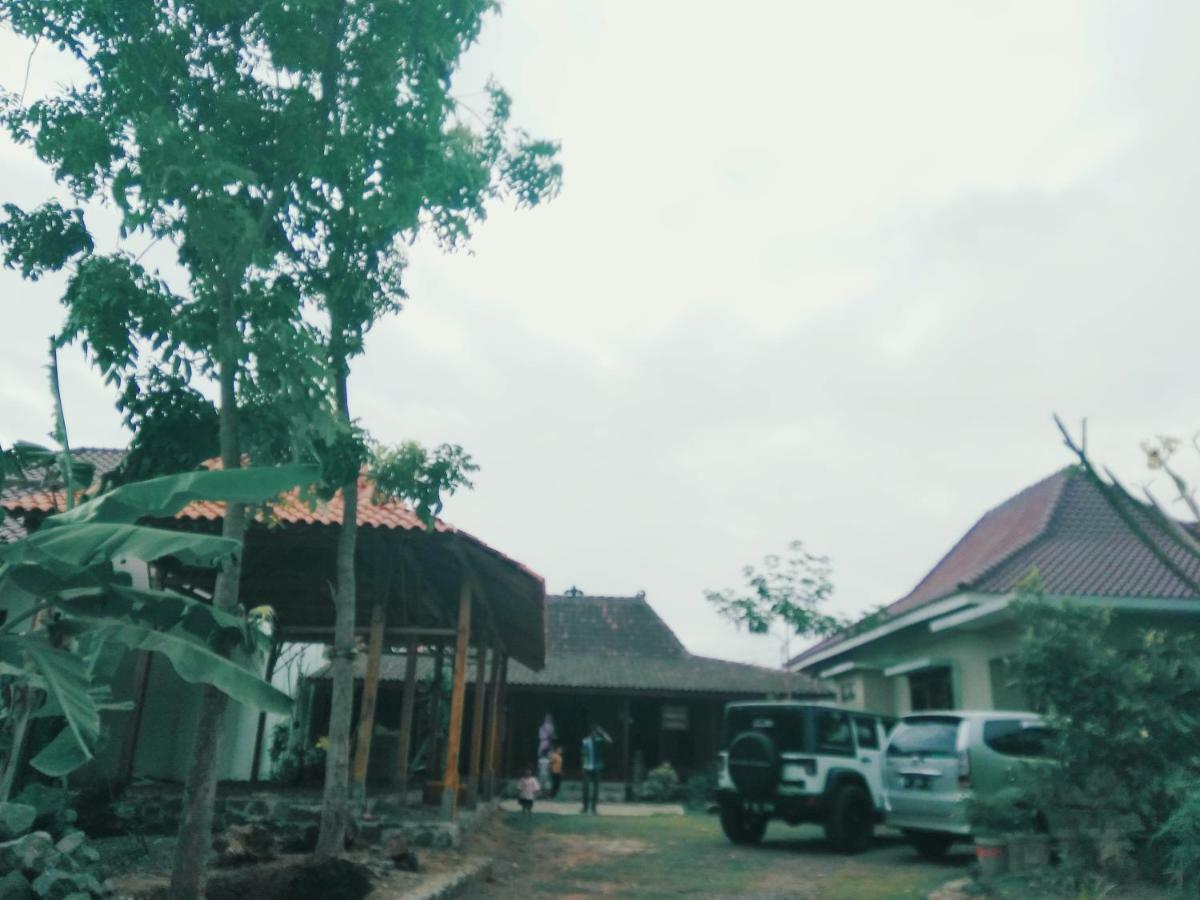 יוגיאקרטה Rumah Limas מראה חיצוני תמונה